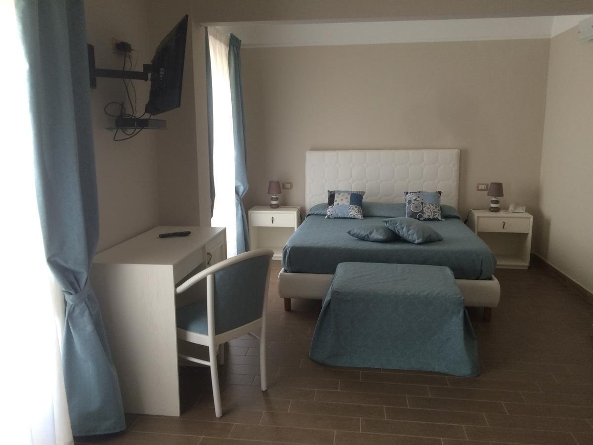 Hotel Sant'Anna Floresta Екстер'єр фото