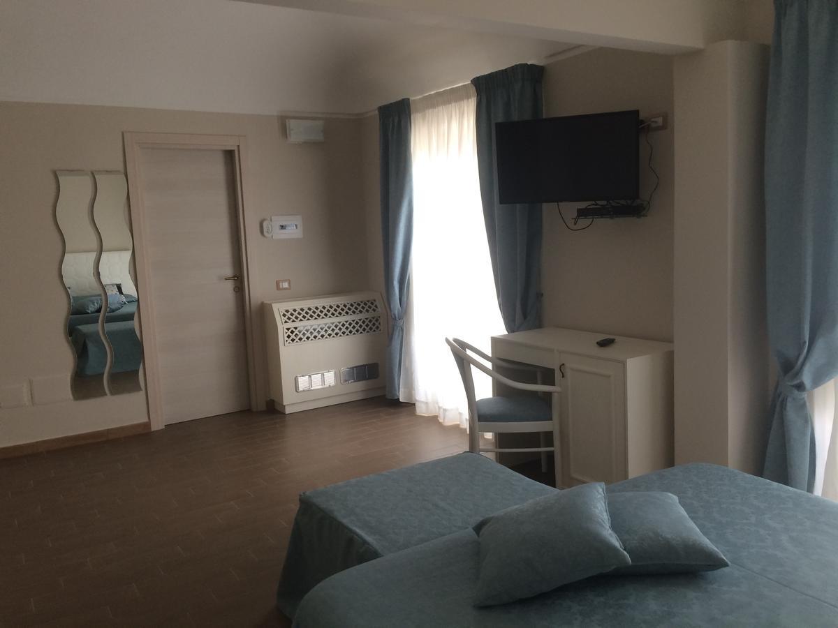 Hotel Sant'Anna Floresta Екстер'єр фото